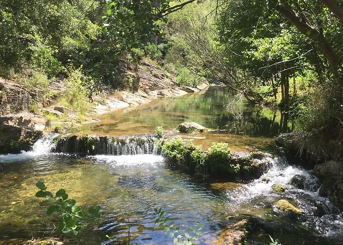 Moulin De La Buade 豪华帐篷 Termes (Aude)